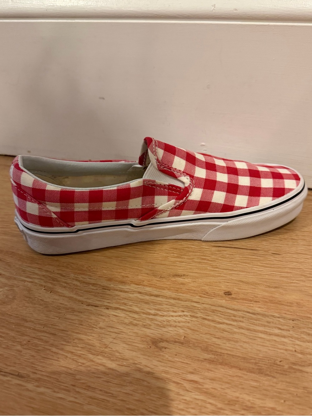Vans Slip-On in Red Gingam - Picture 7 of 10